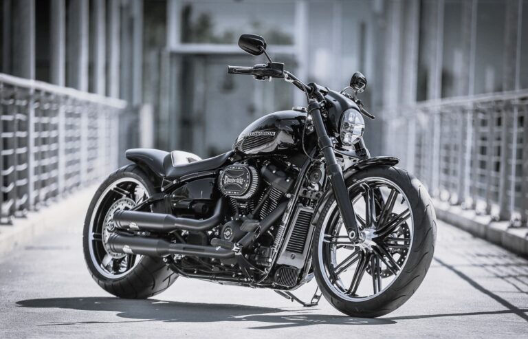 Harley-Davidson Breakout 117